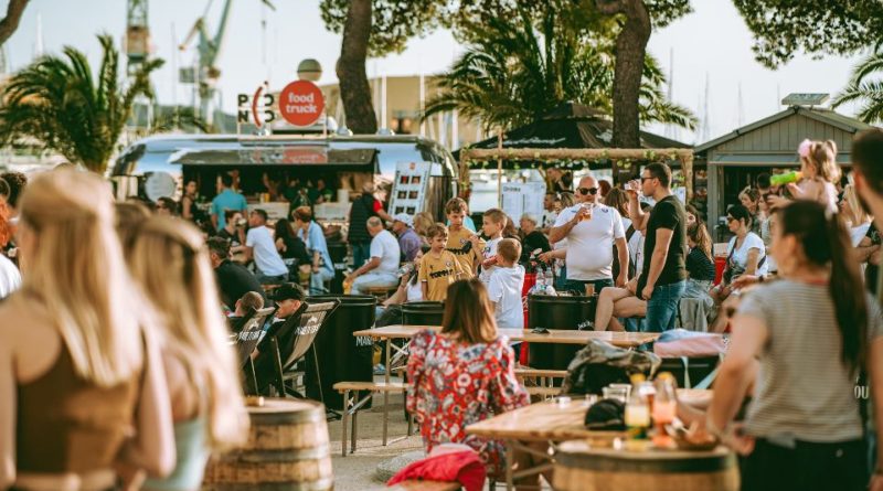 "Bavarin"! Po prvi put u samom srcu Dubrovnika, u predivnom povijesnom ambijentu Lazareta, od 13. do 16. listopada 2022. održat će se street food festival